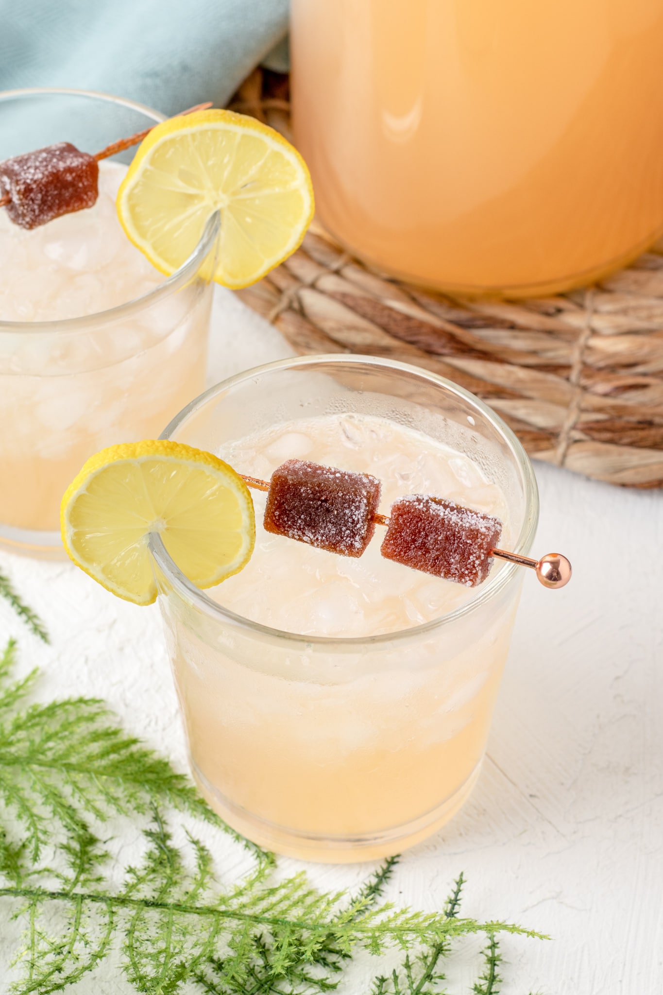 Perfect lemonade fizz for summer sipping