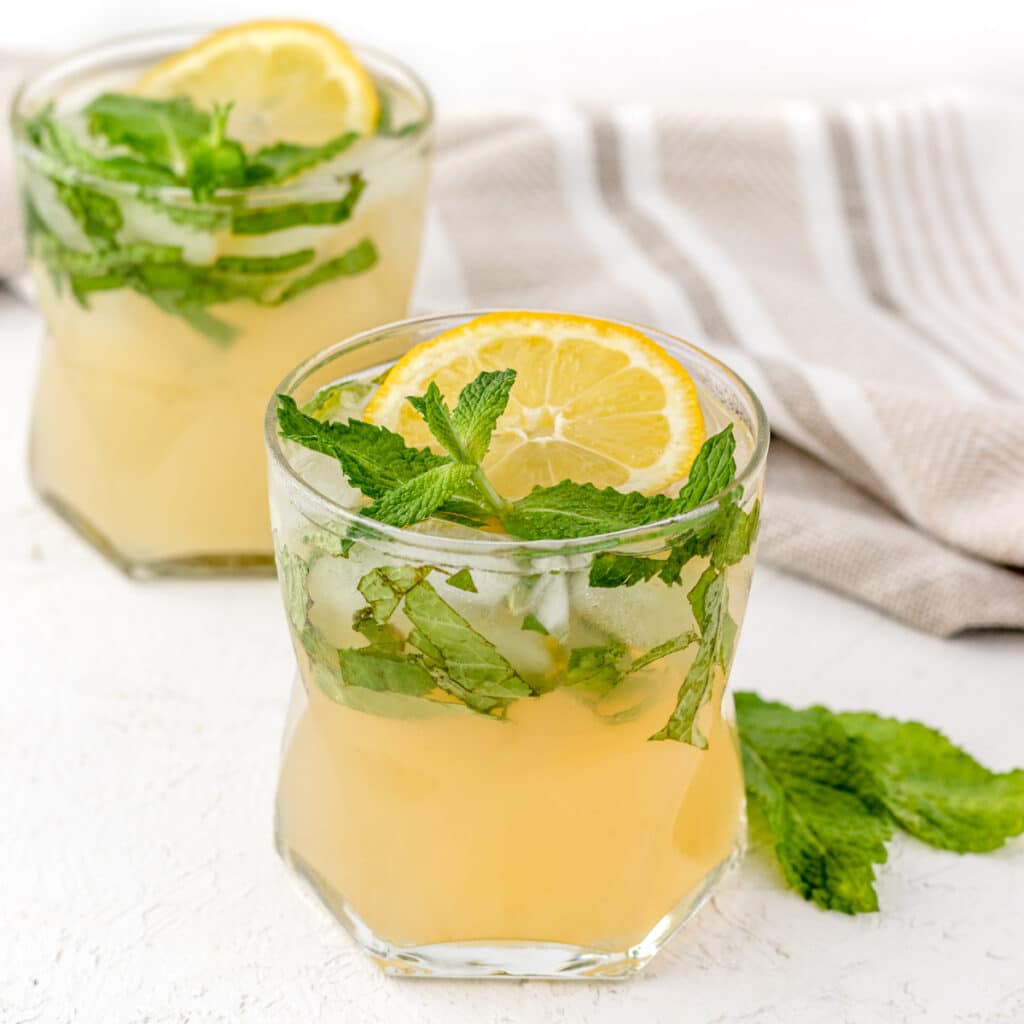 Easy, 4 ingredient, Lemon Mojito Mocktail recipe.