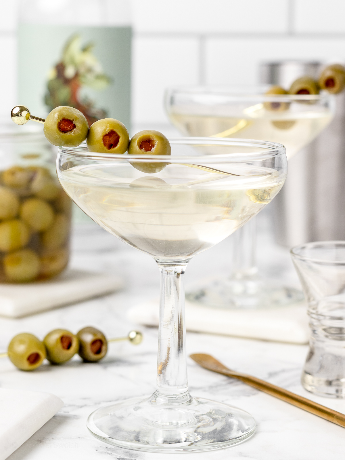 26 Martini Recipes - How To Make A Martini Cocktail With Gin or Vodka